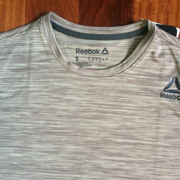 Men's Reebok Performance Tee Small - Taupe   NEW - Picture 2 of 5